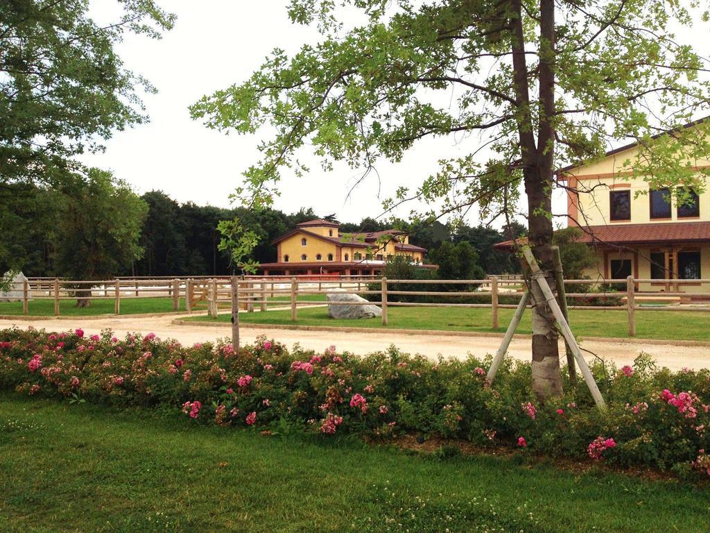 Agriturismo Il Boschetto Ornago Exterior photo